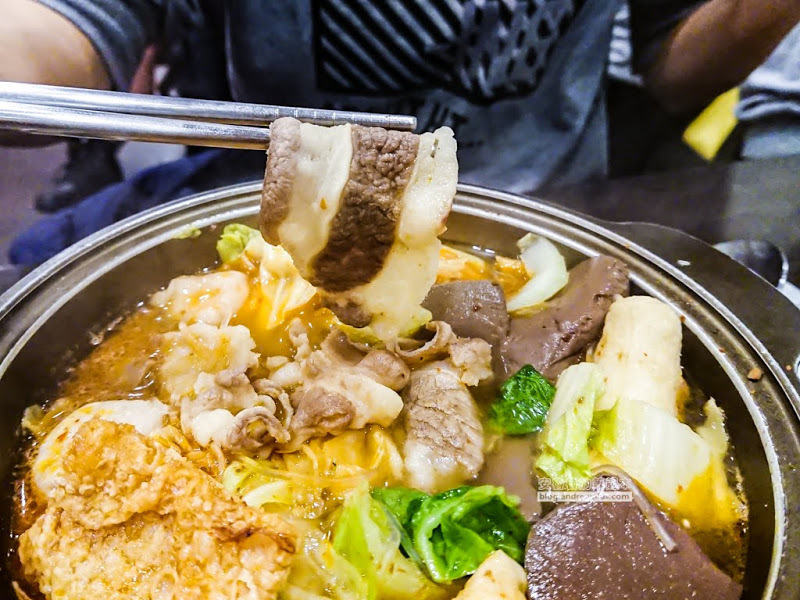 頂紅風味小火鍋 -南港展覽館平價小火鍋,肉燥飯吃到飽,手工義式冰淇淋當甜點