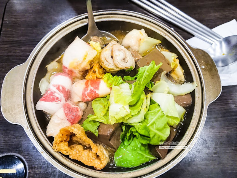 頂紅風味小火鍋 -南港展覽館平價小火鍋,肉燥飯吃到飽,手工義式冰淇淋當甜點