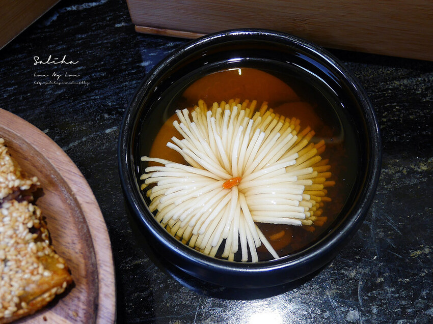 台北火鍋餐廳推薦二本松涮涮屋大安區好吃涮涮鍋大安站涮涮鍋推薦海鮮和牛火鍋甜點好吃 (5) 台北火鍋餐廳推薦二本松涮涮屋大安區好吃涮涮鍋大安站涮涮鍋推薦海鮮和牛火鍋甜點好吃 (5)