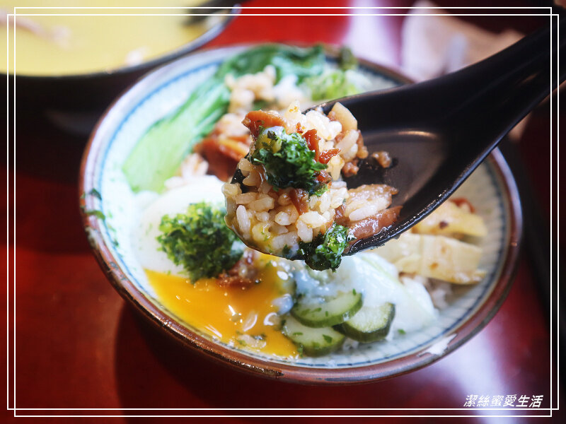 辛梅 阿嬤的味道-桃園平鎮/熔岩溫泉蛋很銷魂~復古懷舊小吃