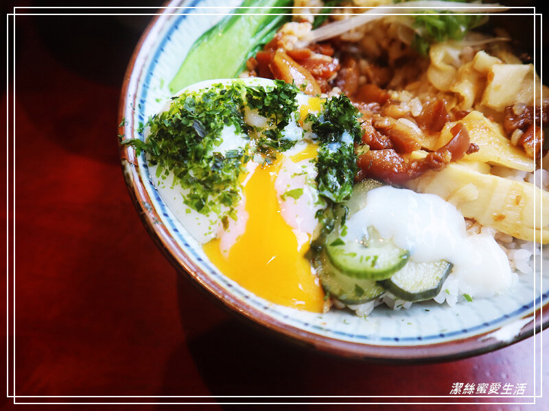 辛梅 阿嬤的味道-桃園平鎮/熔岩溫泉蛋很銷魂~復古懷舊小吃