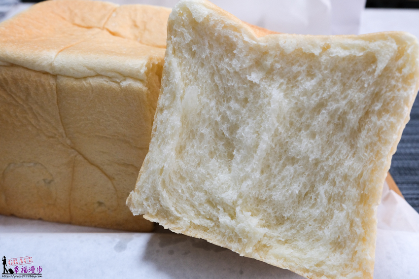 一覚 ichisatori bakery 高級食パン専門店