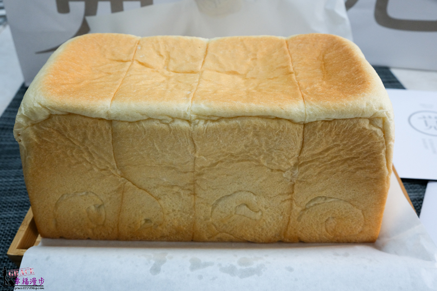 一覚 ichisatori bakery 高級食パン専門店