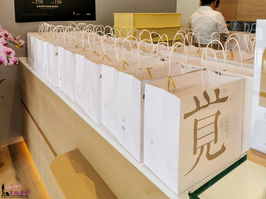 一覚 ichisatori bakery 高級食パン専門店