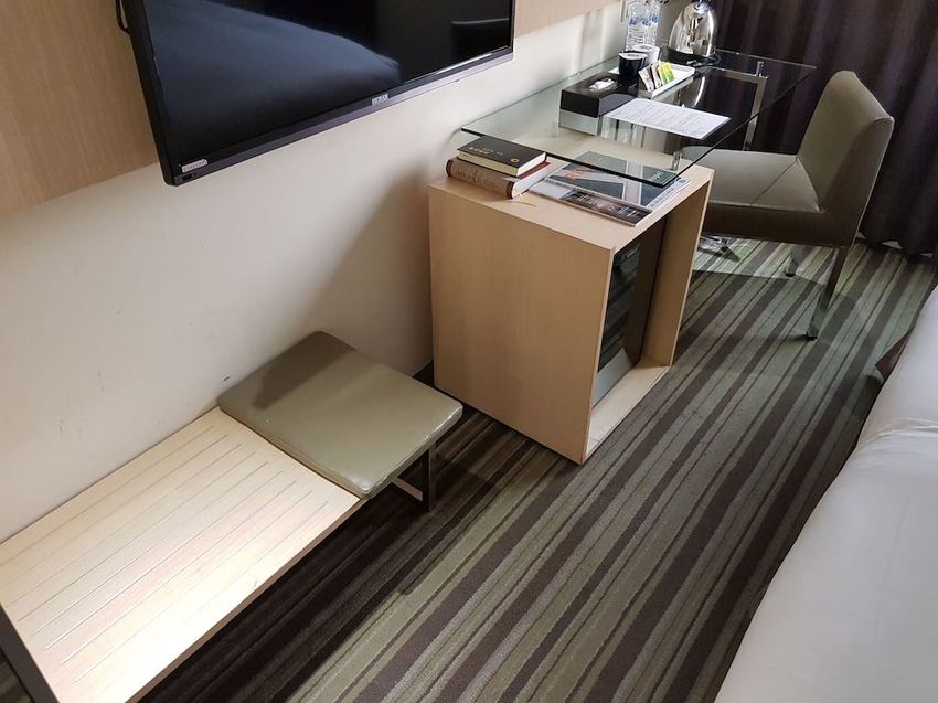 [嘉義市住宿] 「德爾芙快捷酒店」車站走路6分鐘，超值市區窗景房實住分享