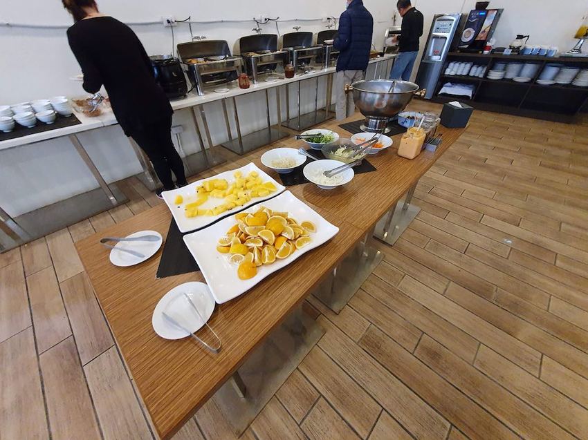 [嘉義市住宿] 「德爾芙快捷酒店」車站走路6分鐘，超值市區窗景房實住分享