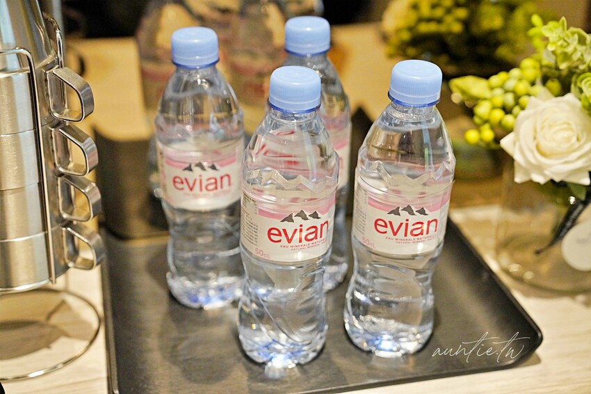 【苗栗】三灣｜斑比跳跳，頂級露營車一泊四食，郭董周董都來了，超奢華魚子醬松露Pizza，A5和牛燒肉拼盤