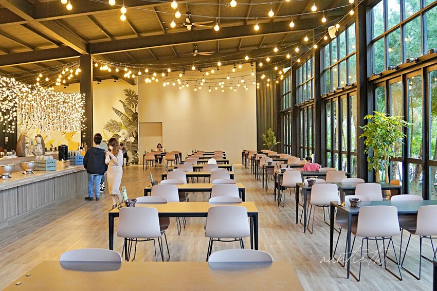 【苗栗】三灣｜斑比跳跳，頂級露營車一泊四食，郭董周董都來了，超奢華魚子醬松露Pizza，A5和牛燒肉拼盤