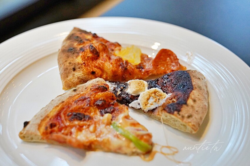 【苗栗】三灣｜斑比跳跳，頂級露營車一泊四食，郭董周董都來了，超奢華魚子醬松露Pizza，A5和牛燒肉拼盤