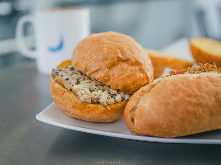 Banana Blue Coffee 不限時的慢活秘境 CP值超高的咖啡廳