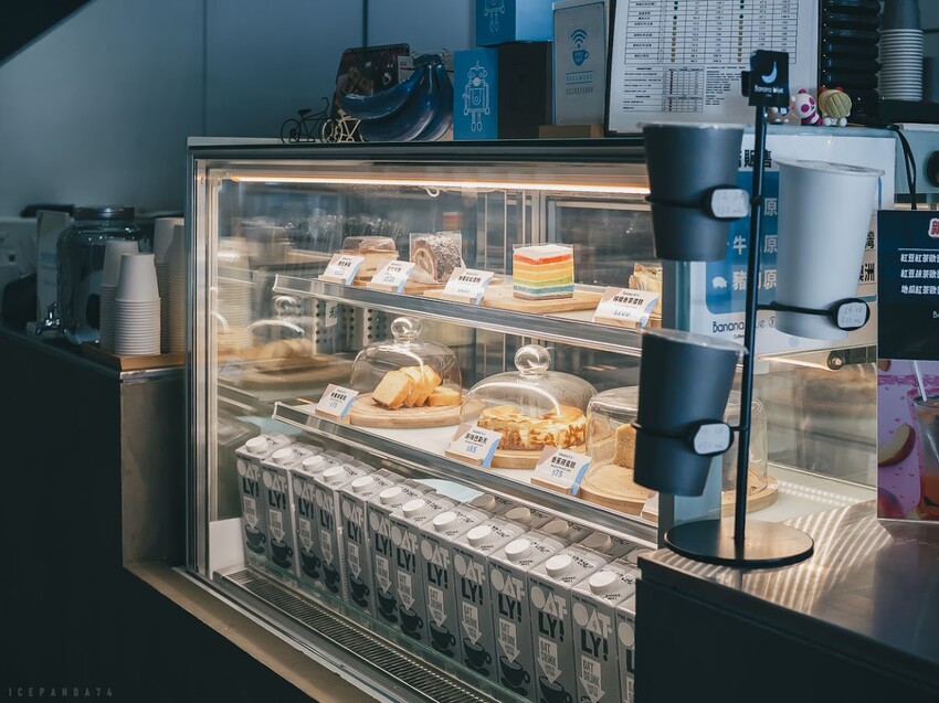 Banana Blue Coffee 不限時的慢活秘境 CP值超高的咖啡廳