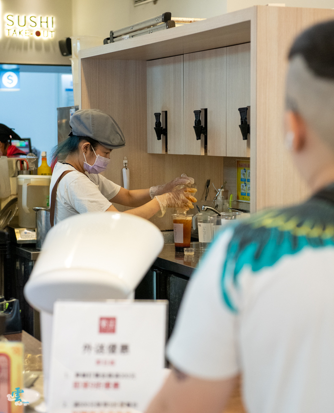 超夯的絢麗漸層現打果汁手搖飲，你喝過了嗎？