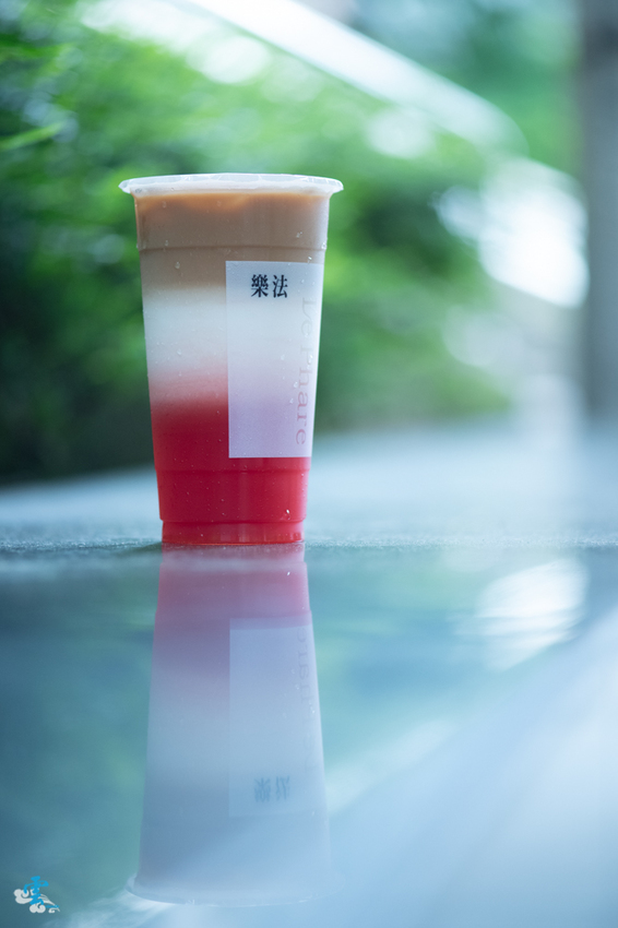 超夯的絢麗漸層現打果汁手搖飲，你喝過了嗎？