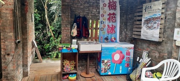 旅遊 ░   南部豪華型帳篷露營 - The Tale Of Butterfly 蝶舞澗 一泊二食， 1200多棵花旗木粉嫩登場