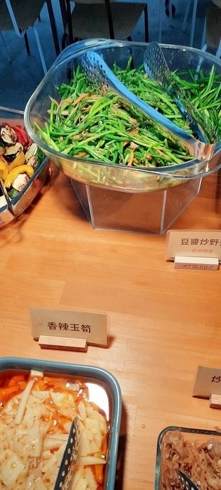 旅遊 ░   南部豪華型帳篷露營 - The Tale Of Butterfly 蝶舞澗 一泊二食， 1200多棵花旗木粉嫩登場