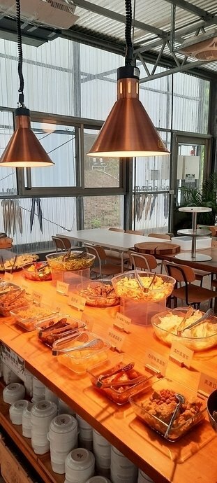 旅遊 ░   南部豪華型帳篷露營 - The Tale Of Butterfly 蝶舞澗 一泊二食， 1200多棵花旗木粉嫩登場