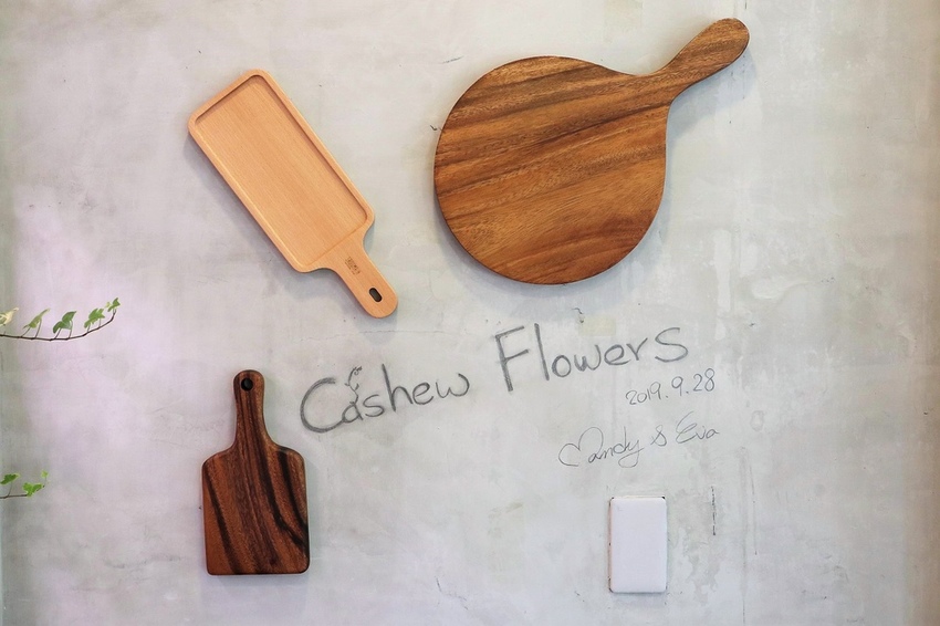 20200409232318_IMG_6412.jpg 20200409232318_IMG_6412.jpg