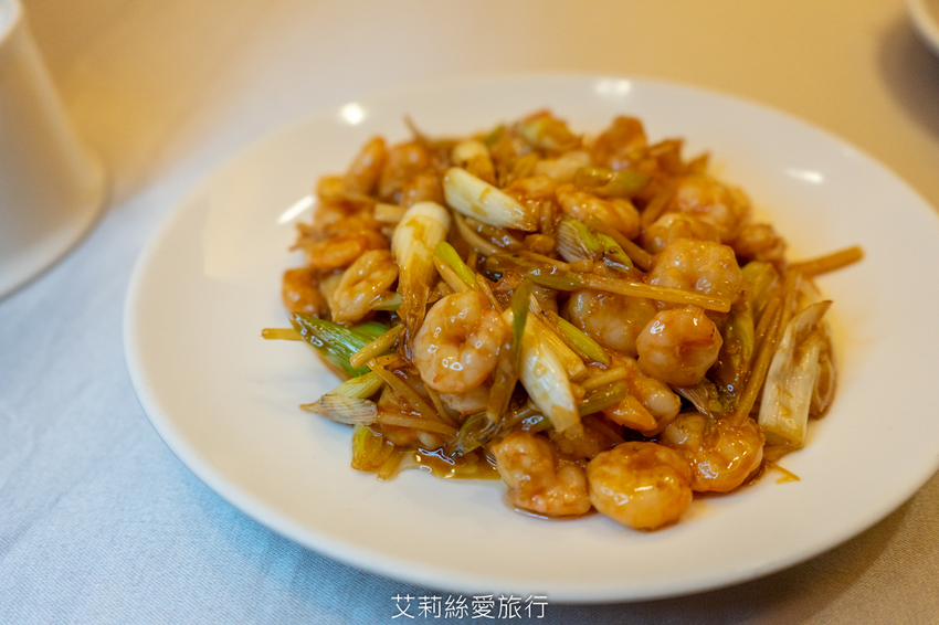 台北美食》點水樓季節限定秋蟹套餐 真功夫蟹皇小籠包 蟹肥膏滿花雕蒸膏蟹 精緻美味讓人超滿足 - 艾莉絲愛旅行