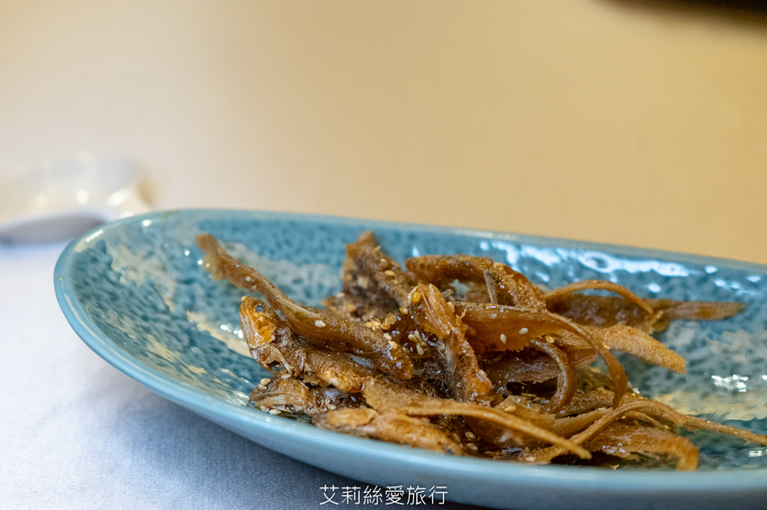 台北美食》點水樓季節限定秋蟹套餐 真功夫蟹皇小籠包 蟹肥膏滿花雕蒸膏蟹 精緻美味讓人超滿足 - 艾莉絲愛旅行