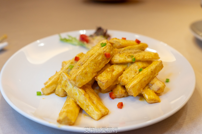 台北美食》點水樓季節限定秋蟹套餐 真功夫蟹皇小籠包 蟹肥膏滿花雕蒸膏蟹 精緻美味讓人超滿足 - 艾莉絲愛旅行