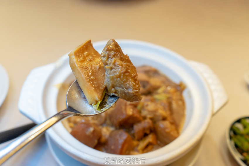 台北美食》點水樓季節限定秋蟹套餐 真功夫蟹皇小籠包 蟹肥膏滿花雕蒸膏蟹 精緻美味讓人超滿足 - 艾莉絲愛旅行