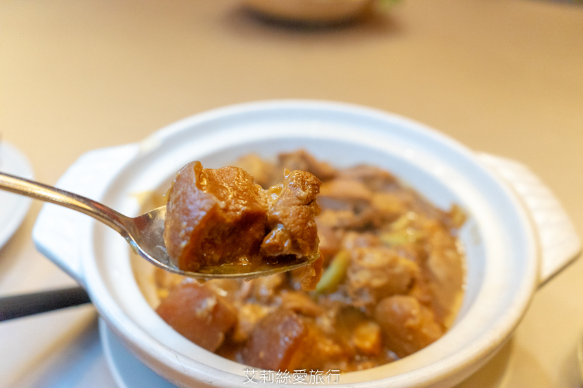 台北美食》點水樓季節限定秋蟹套餐 真功夫蟹皇小籠包 蟹肥膏滿花雕蒸膏蟹 精緻美味讓人超滿足 - 艾莉絲愛旅行