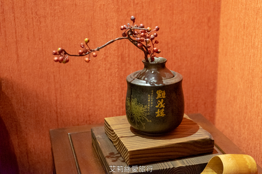 台北美食》點水樓季節限定秋蟹套餐 真功夫蟹皇小籠包 蟹肥膏滿花雕蒸膏蟹 精緻美味讓人超滿足 - 艾莉絲愛旅行