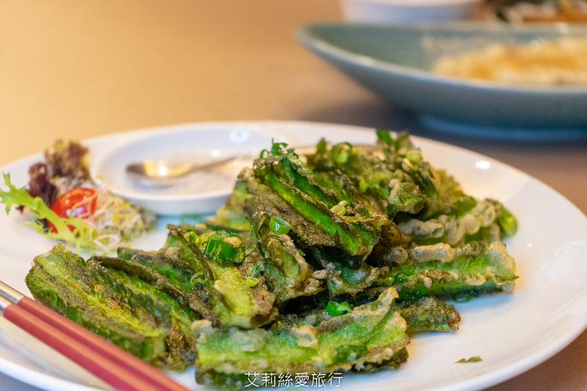 台北美食》點水樓季節限定秋蟹套餐 真功夫蟹皇小籠包 蟹肥膏滿花雕蒸膏蟹 精緻美味讓人超滿足 - 艾莉絲愛旅行