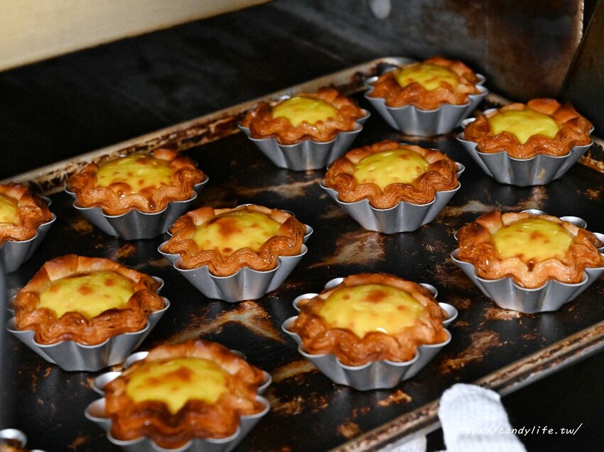 台中市南屯區巴蕾麵包|不必飛香港,在台中也吃得到酥皮千層蛋撻,一開賣就爆單,沒預訂吃不到