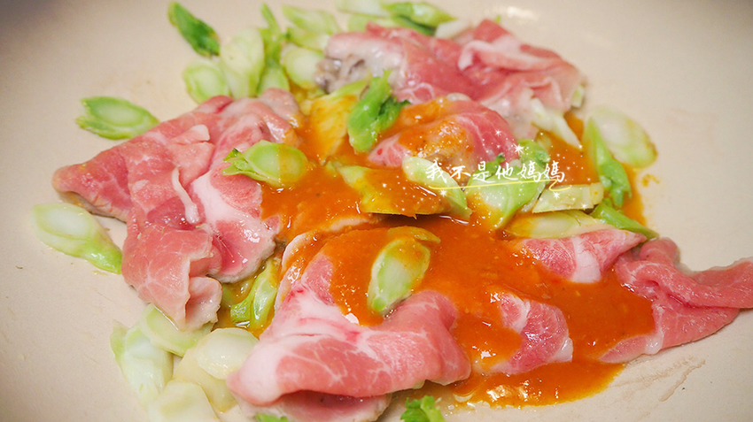 噴火辣椒醬,烤雞翅辣醬,炸雞翅辣醬,美式醬料,吃薯條配什麼,薯餅 辣醬,台東辣椒醬,剝皮辣椒,中菜西吃,百搭拌飯醬,百搭 醬,防疫沾醬