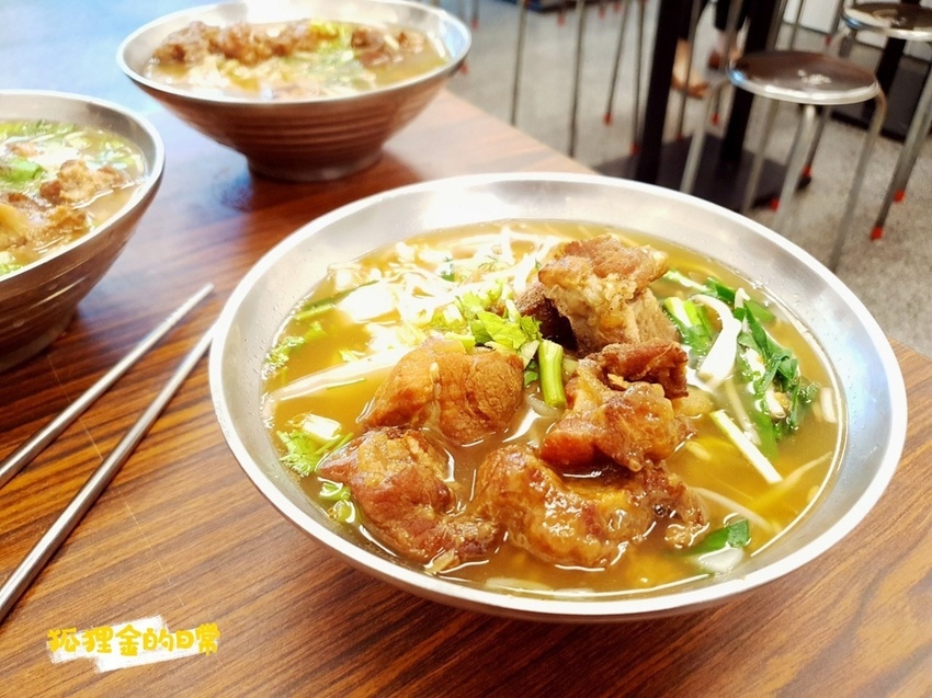 清水排骨麵_狐狸金的日常_191022_0004.jpg