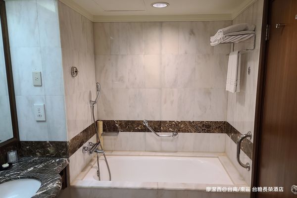 【台南/東區】台糖長榮酒店 【台南/東區】台糖長榮酒店