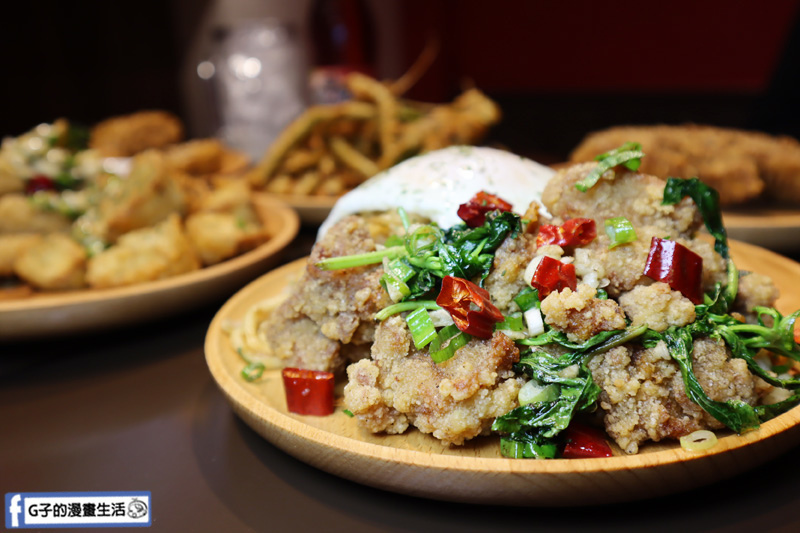 開小伙宵夜炸雞鐵板麵 鹹酥雞套餐.鐵板麵.沙拉.玉米濃湯