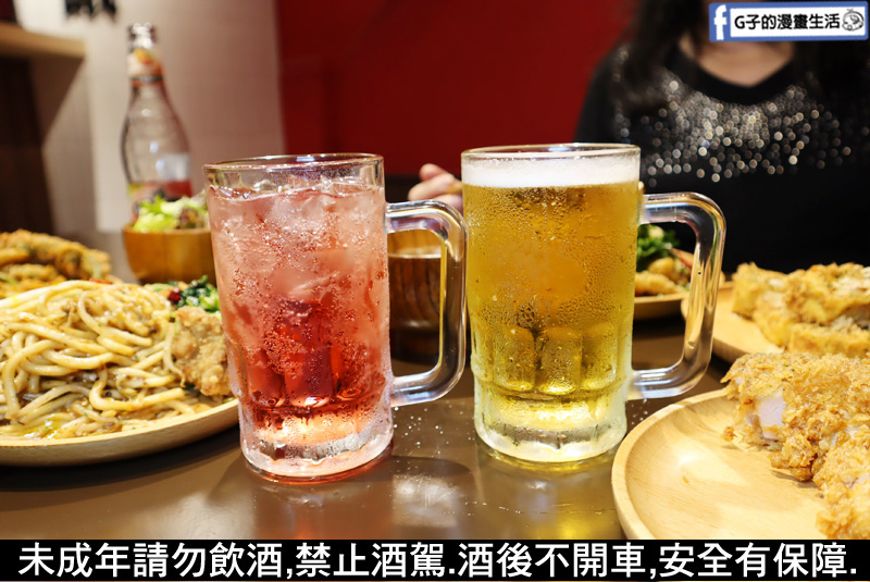 開小伙宵夜炸雞鐵板麵 進口啤酒.生啤