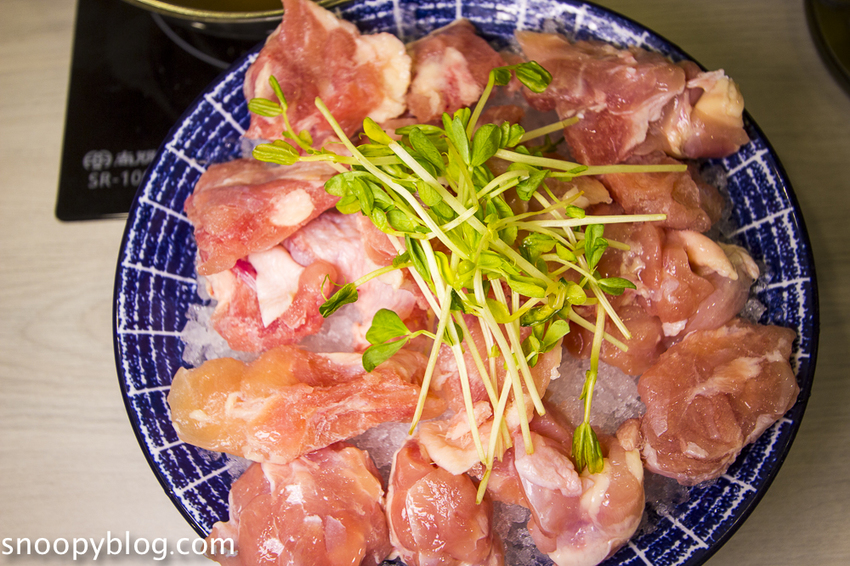 蔬鍋藝鍋物台中文心店|台中南屯火鍋~豐富自助區無限量供應,貼心附設兒童遊戲區,友善親子餐廳