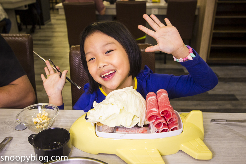 蔬鍋藝鍋物台中文心店|台中南屯火鍋~豐富自助區無限量供應,貼心附設兒童遊戲區,友善親子餐廳