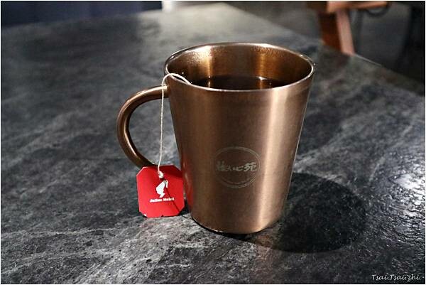 [台北中山]椒心苑麻辣鍋|頂級食材麻辣火鍋吃到飽，哈根達斯和