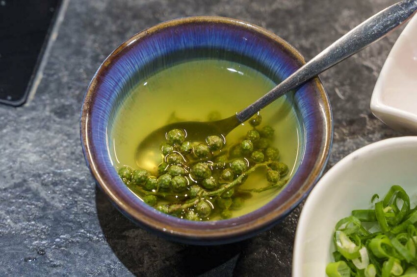 台北市中山區台北火鍋 椒心苑麻辣鍋｜食材多樣品質絕佳的吃到飽火鍋!