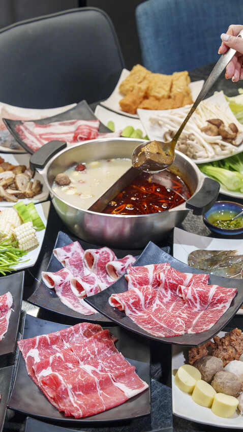 台北市中山區台北火鍋 椒心苑麻辣鍋｜食材多樣品質絕佳的吃到飽火鍋!