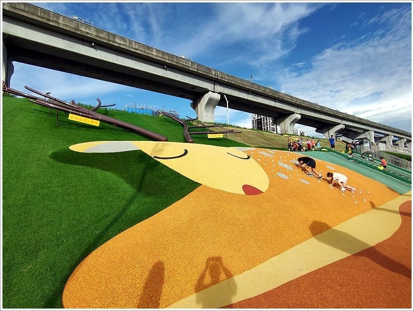 【新北大都會公園】熊猴森樂園．交通、停車資訊、設施攻略!