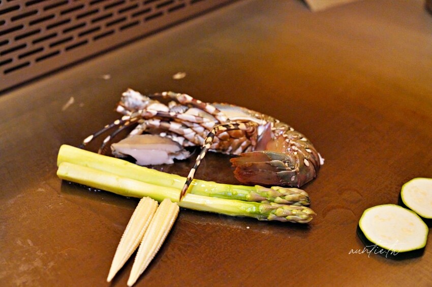 台北市中山區【台北】大直|Mark’s Teppanyaki,A5和牛老饕牛排、隱藏版鮑魚撈飯,全新晚餐海陸套餐大升級