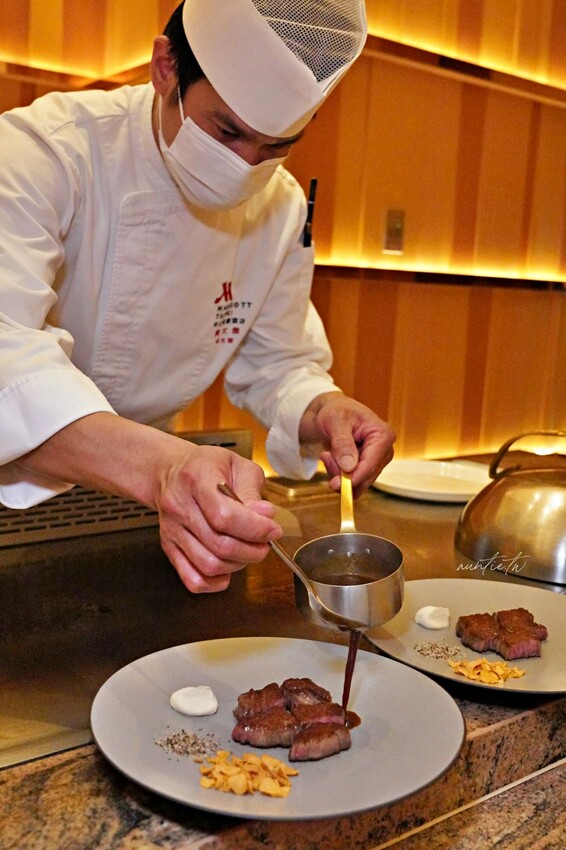 台北市中山區【台北】大直|Mark’s Teppanyaki,A5和牛老饕牛排、隱藏版鮑魚撈飯,全新晚餐海陸套餐大升級