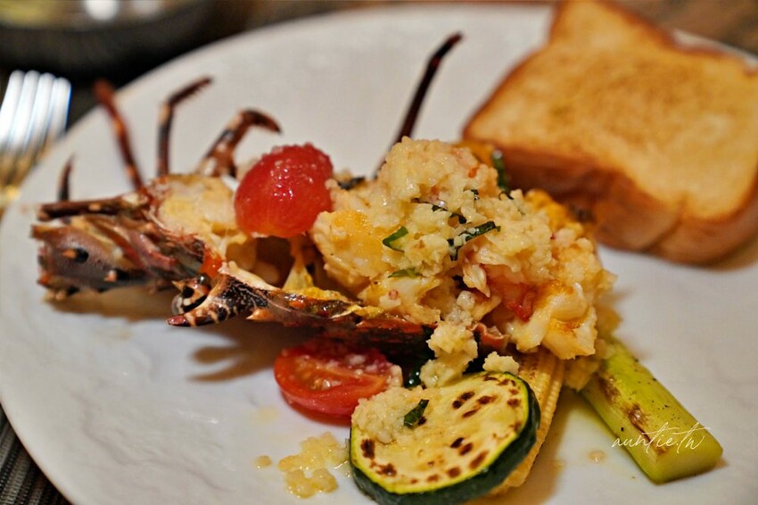 台北市中山區【台北】大直|Mark’s Teppanyaki,A5和牛老饕牛排、隱藏版鮑魚撈飯,全新晚餐海陸套餐大升級