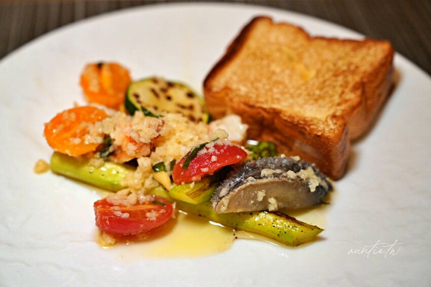 台北市中山區【台北】大直|Mark’s Teppanyaki,A5和牛老饕牛排、隱藏版鮑魚撈飯,全新晚餐海陸套餐大升級