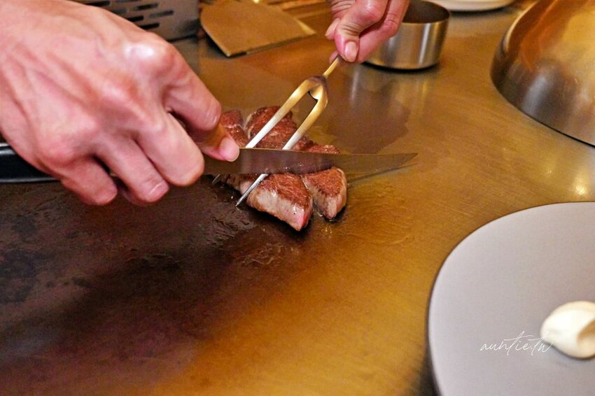 台北市中山區【台北】大直|Mark’s Teppanyaki,A5和牛老饕牛排、隱藏版鮑魚撈飯,全新晚餐海陸套餐大升級