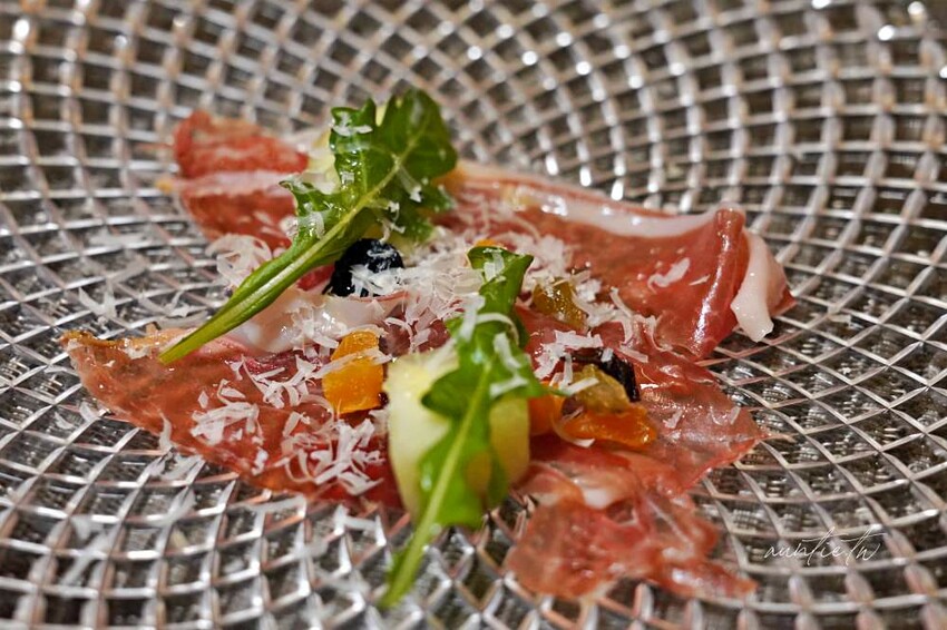 台北市中山區【台北】大直|Mark’s Teppanyaki,A5和牛老饕牛排、隱藏版鮑魚撈飯,全新晚餐海陸套餐大升級