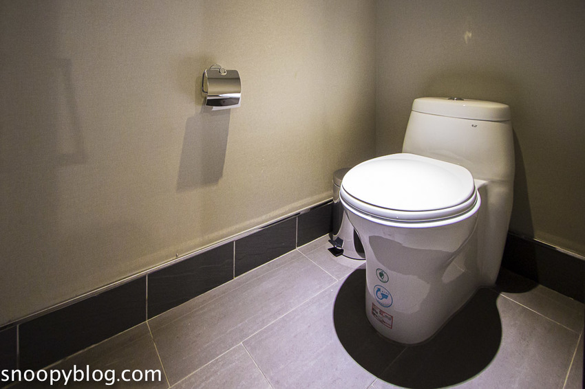 萬華住宿｜禾順商旅～近龍山寺與捷運站，一秒到艋舺夜市與華西街夜市，週邊美食與景點超豐富