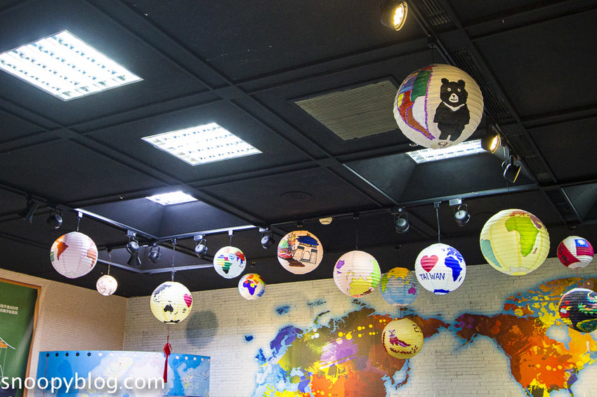 【台北景點】萬華景點｜慢旅.地圖空間｜大輿出版社～DIY熱縮片、地圖文創商品，寓教於樂親子景點