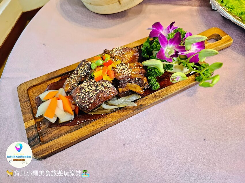 [食]台北 脆皮櫻桃烤鴨人人愛 一鴨兩吃滿足您挑剔的味蕾 福華國際文教會館 風尚咖啡廳