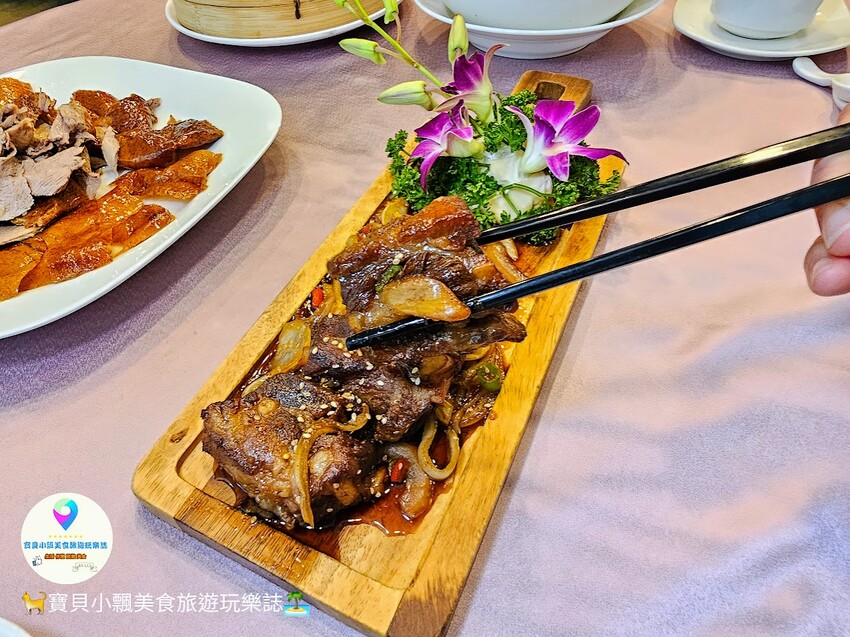 [食]台北 脆皮櫻桃烤鴨人人愛 一鴨兩吃滿足您挑剔的味蕾 福華國際文教會館 風尚咖啡廳